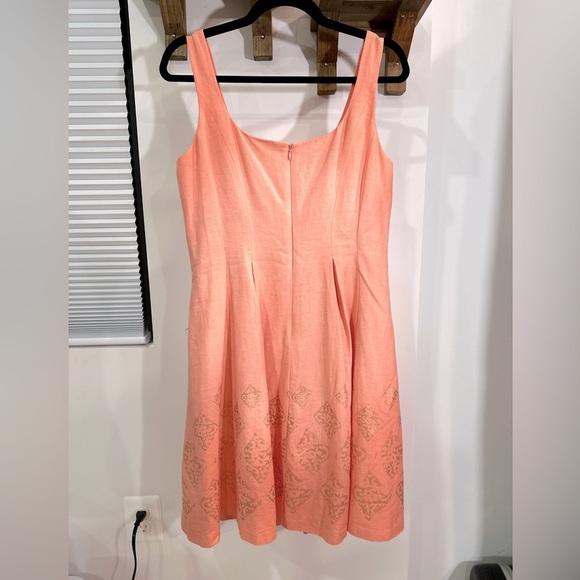 Nine West Linen Blend Coral Gold Stamped Design Pocket Dress 8 - Picture 2 of 11